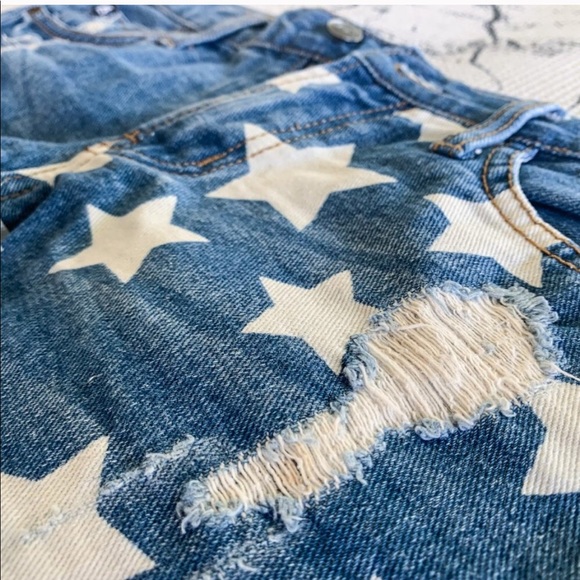 Pacsun Denim Distressed Shorts - Picture 3 of 4